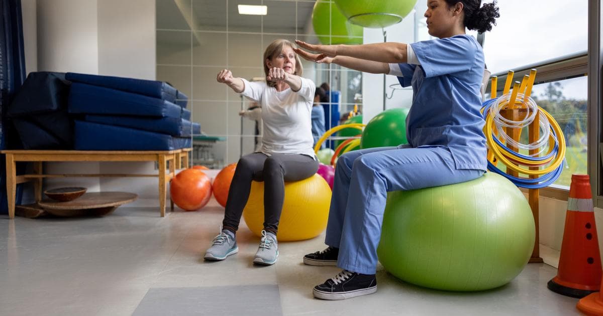Ergotherapie für Senioren Dortmund – Alltagshilfen und Bewegungsförderung für ältere Menschen