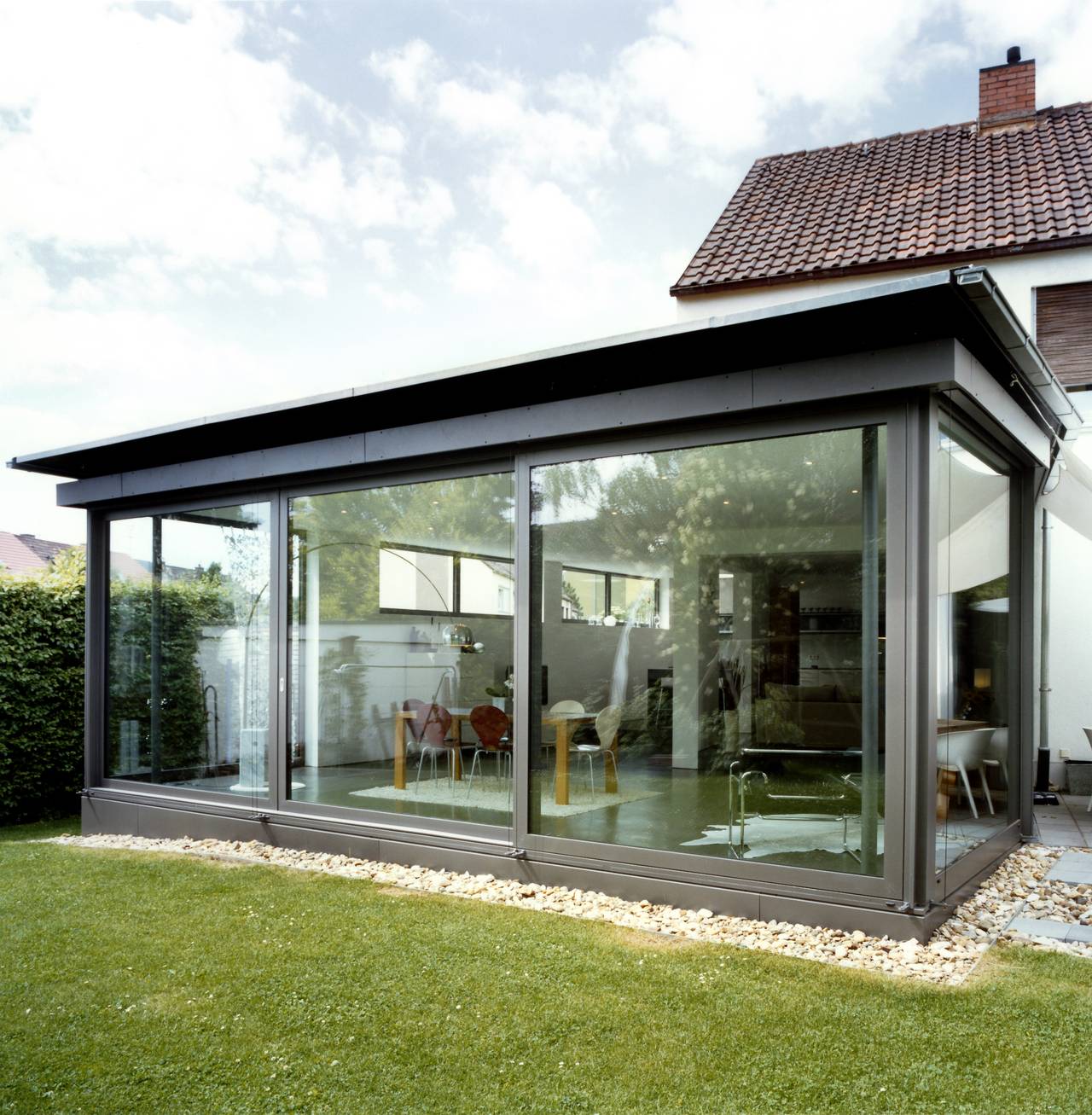 Warum ein Alu Carport die beste Wahl gegen Hagelschäden ist