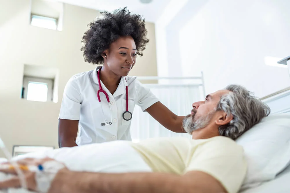 Wie ein Werbung Pflegedienst bei der Rehabilitation hilft