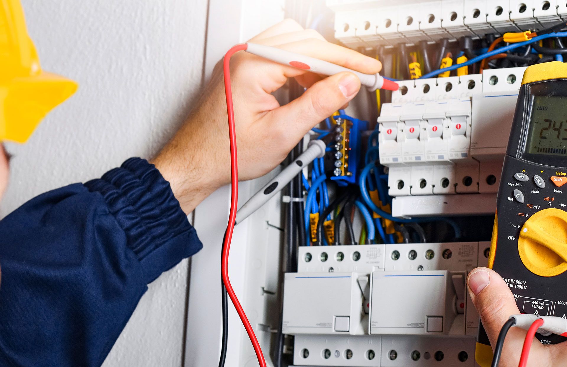 Elektriker Köln für alle Arten von Störungen